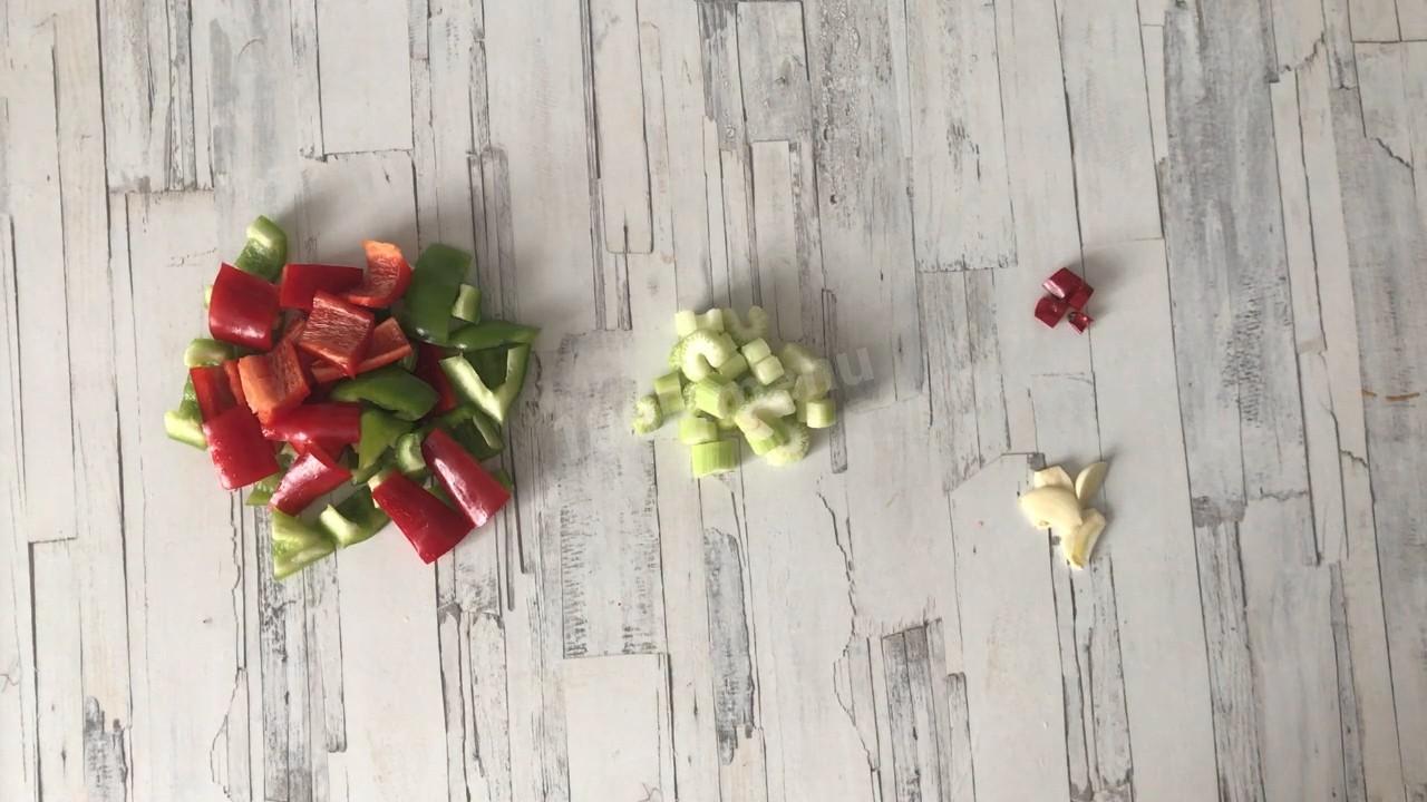 Шаг 3 приготовления Дапанджи из курицы