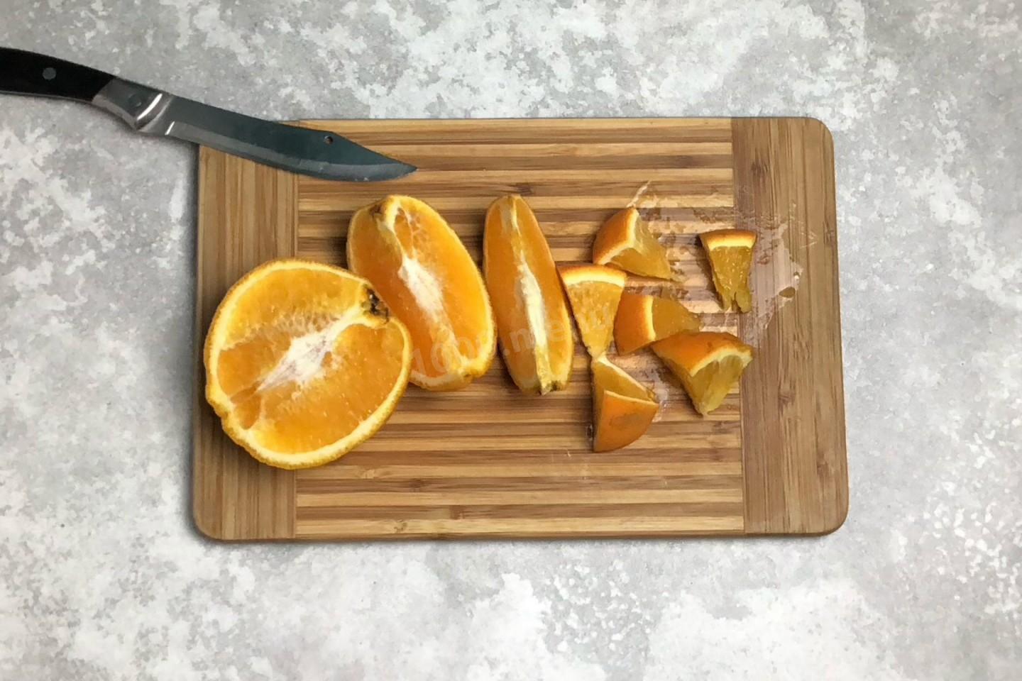 Шаг 8 приготовления Курица с апельсинами в духовке