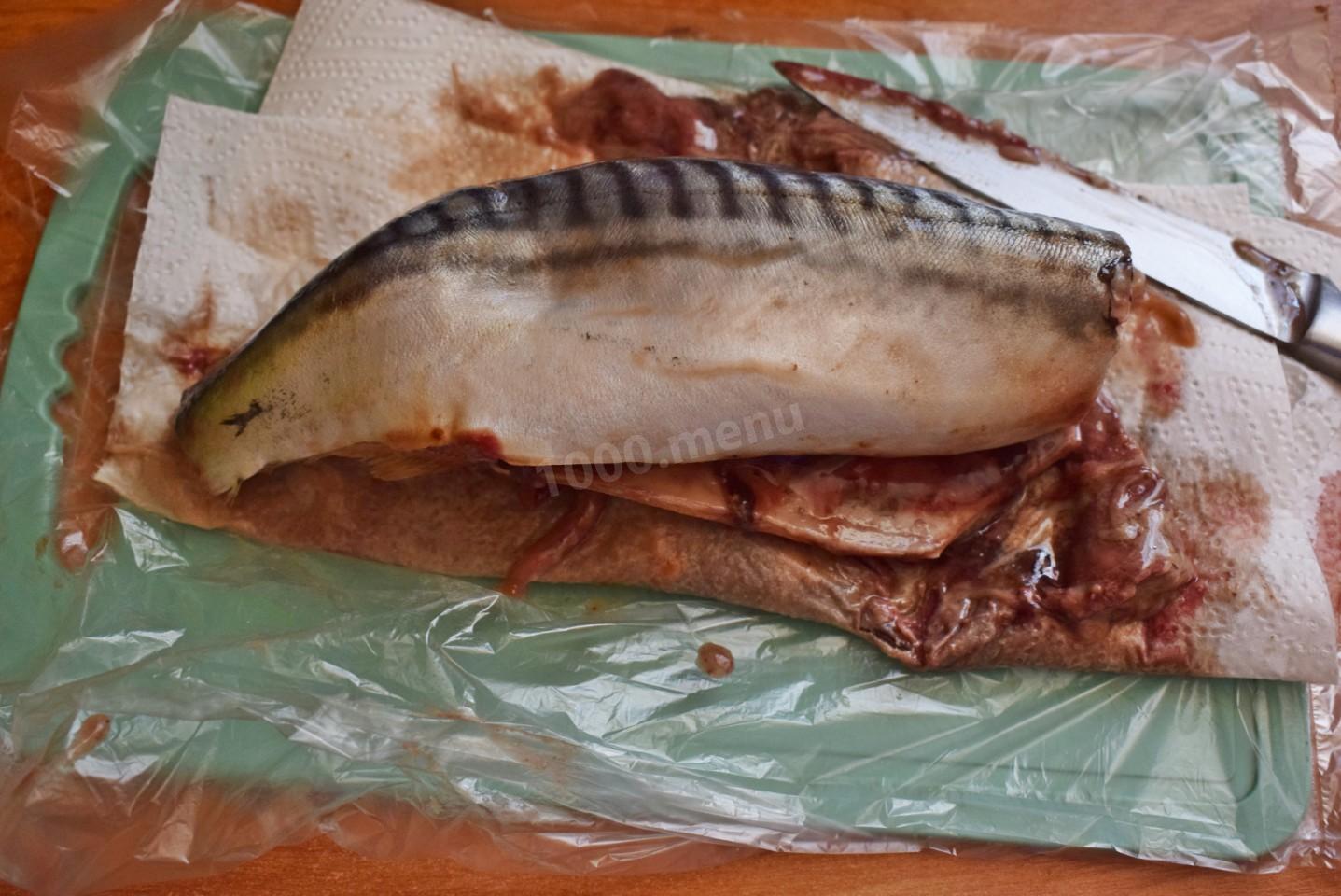 Шаг 2 приготовления Скумбрия на пару в мультиварке