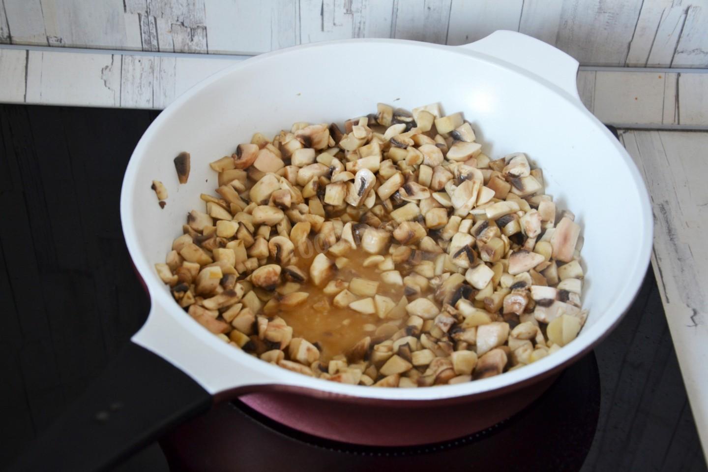 Шаг 10 приготовления Говядина кусочками в духовке сочная и мягкая