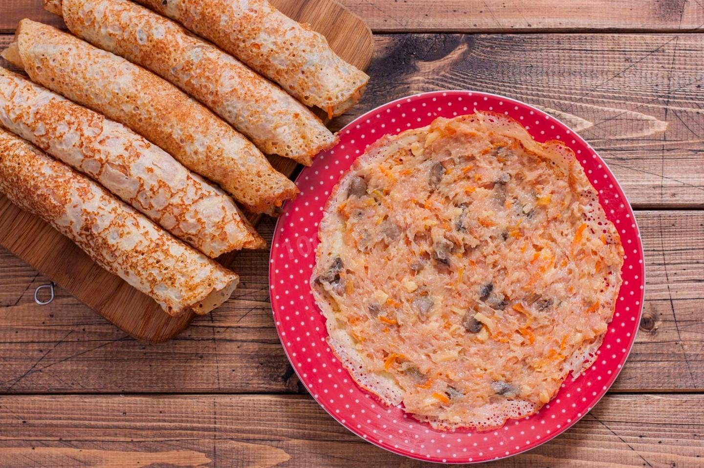 Шаг 10 приготовления Курица фаршированная блинами