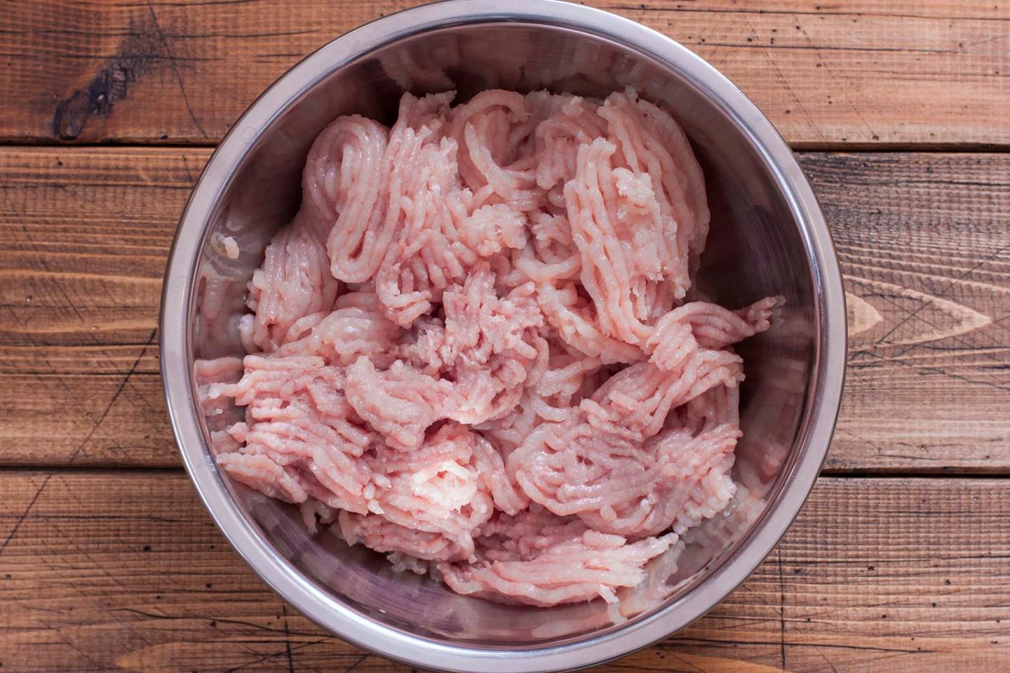 Шаг 6 приготовления Курица фаршированная блинами