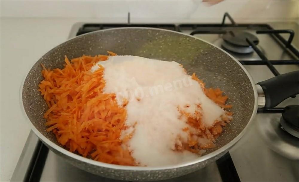 Шаг 2 приготовления Джезерье из моркови