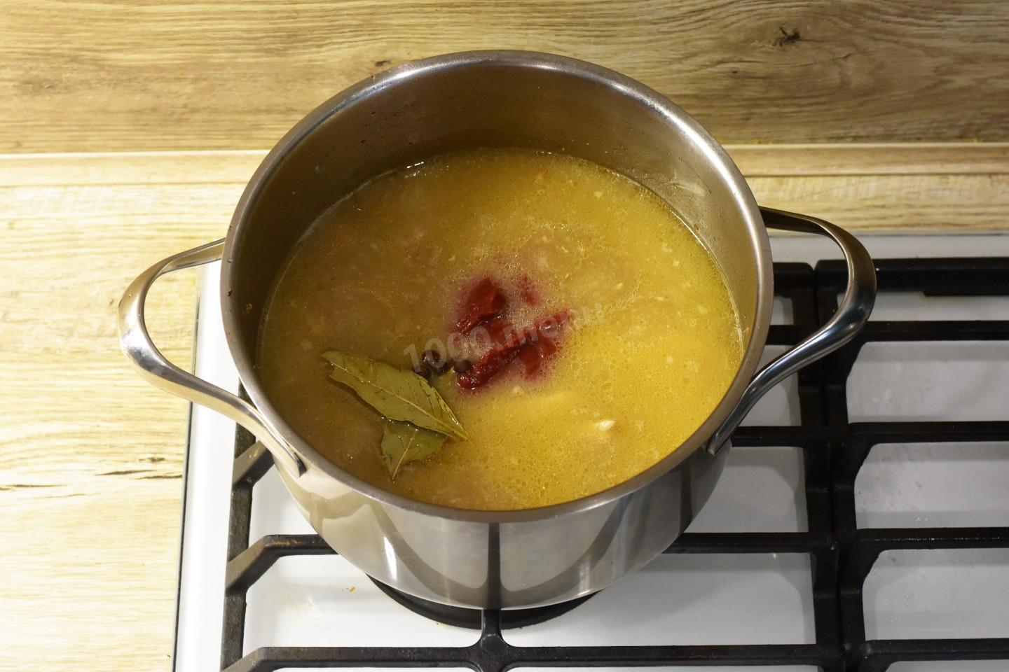 Шаг 9 приготовления Тушеное мясо с подливкой