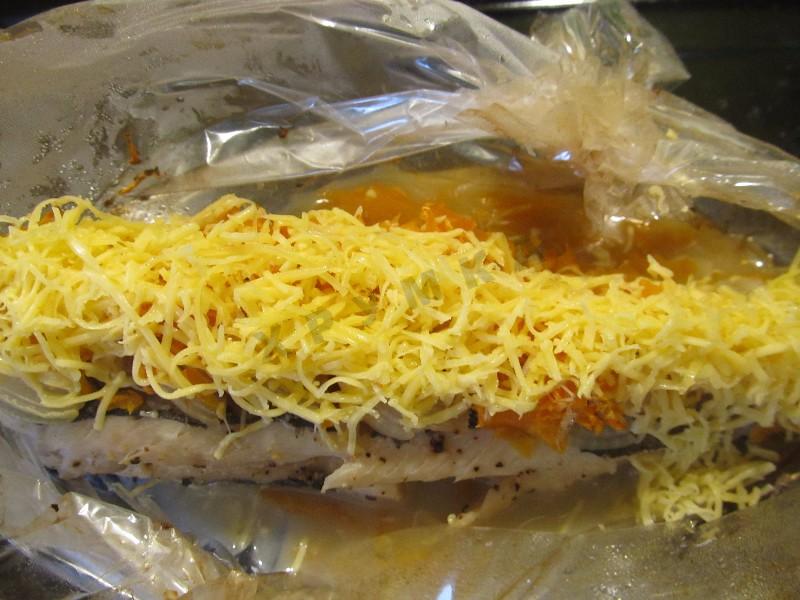 Шаг 8 приготовления Скумбрия запеченная в рукаве в духовке