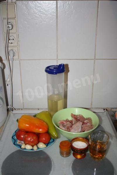 Шаг 1 приготовления Курица с болгарским перцем
