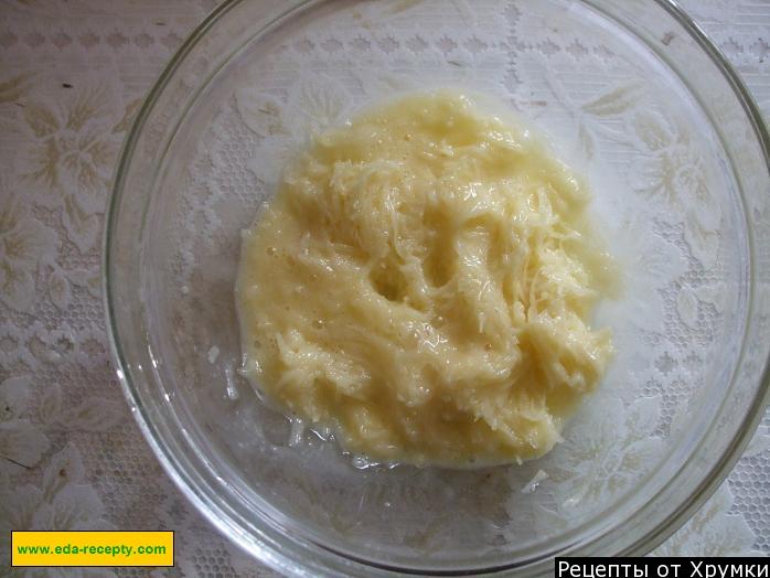 Шаг 4 приготовления Мясные зразы с омлетом и фаршем