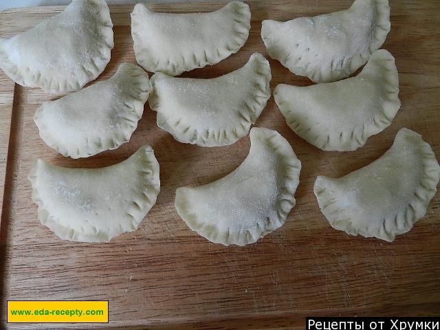 Шаг 13 приготовления вареники с салом и картошкой