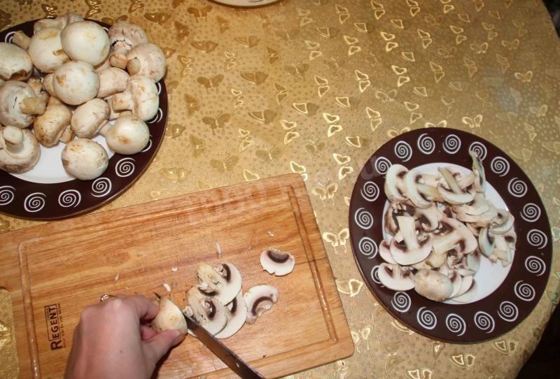 Шаг 9 приготовления Мясо по-французски с ананасами и картошкой в духовке