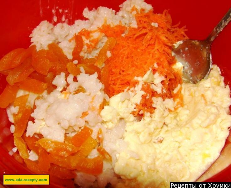 Шаг 7 приготовления Рисово-морковная каша-крупеник с курагой