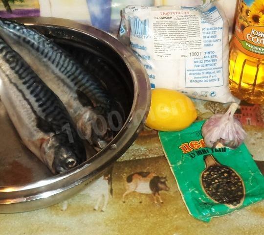 Шаг 1 приготовления Запеченная фаршированная скумбрия в духовке