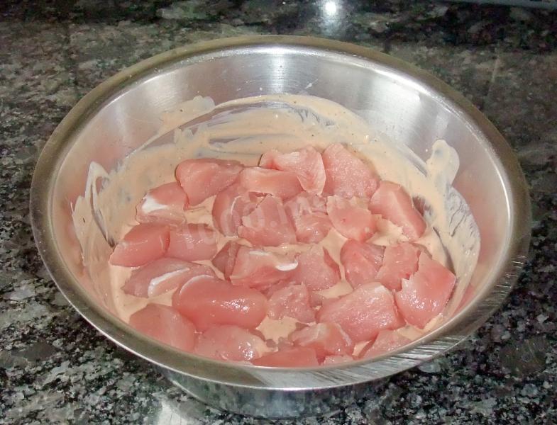 Шаг 4 приготовления Шашлык из индейки в кефирном маринаде