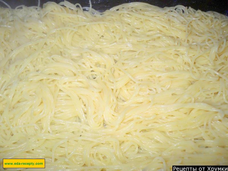 Шаг 4 приготовления Запеканка из кабачков и макарон с сыром в духовке