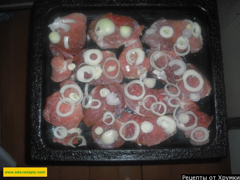 Шаг 2 приготовления свинина мясо по-французски