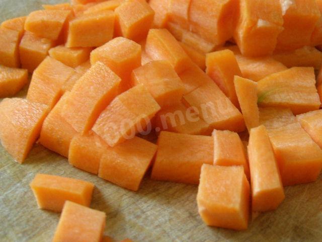 Шаг 3 приготовления Телятина с овощами