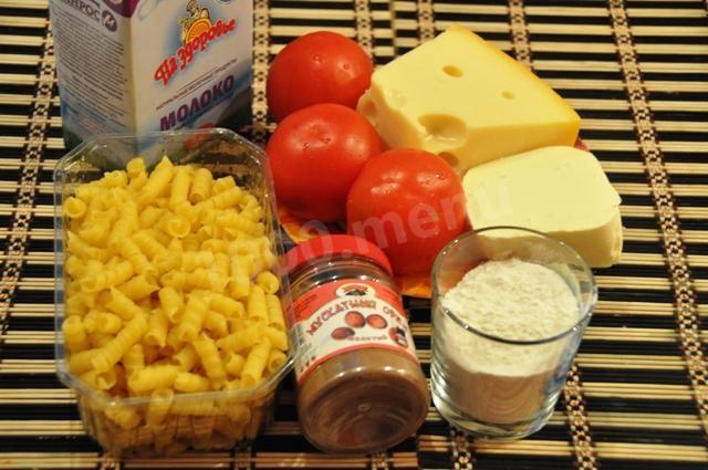 Шаг 1 приготовления Макароны с мускатным орехом и сыром