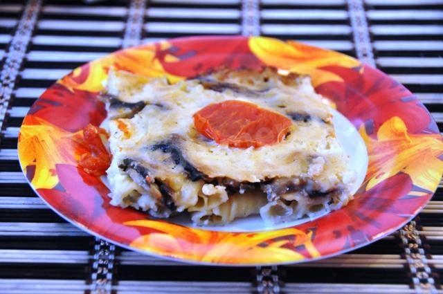 Обложка рецепта Макароны с мускатным орехом и сыром