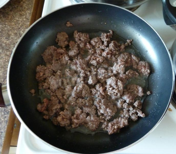 Шаг 2 приготовления Макароны с цветной капустой, твердым сыром и фаршем