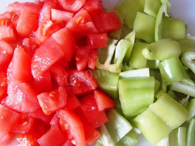 Шаг 6 приготовления Пёркёлт из курицы