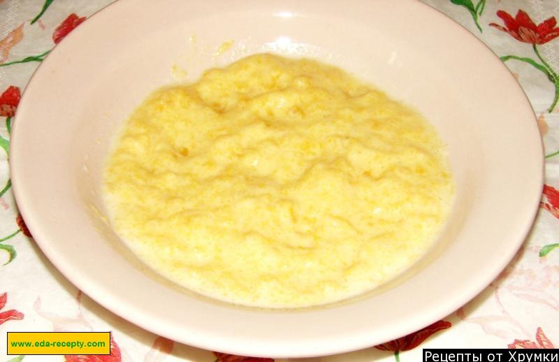 Обложка рецепта Каша кукурузная с луком на молоке