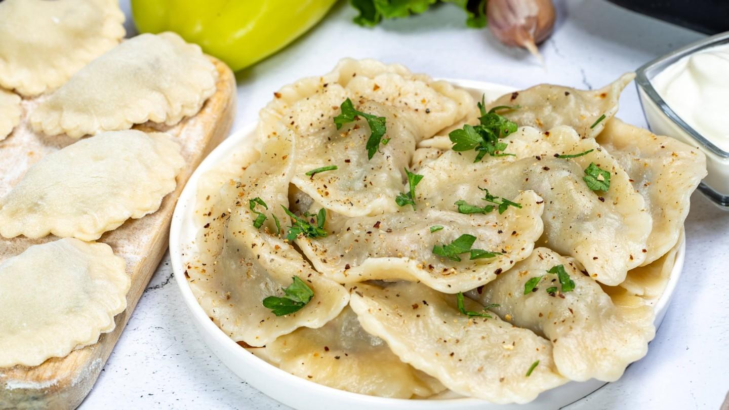 Шаг 19 приготовления Вареники с начинкой из мясного фарша с овощами