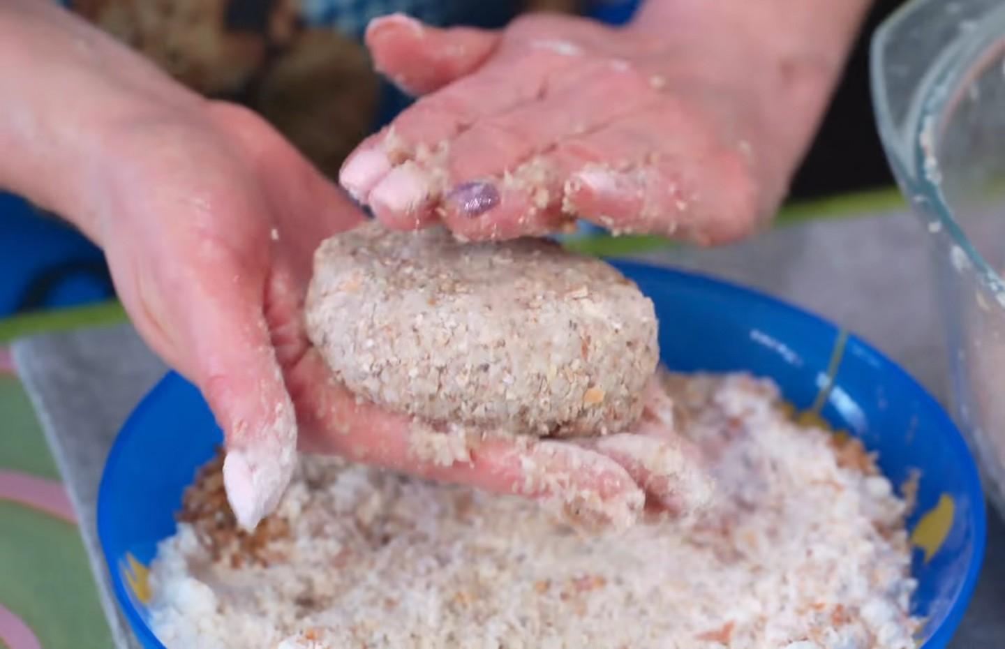 Шаг 8 приготовления Котлеты из смешанного мясного фарша в духовке