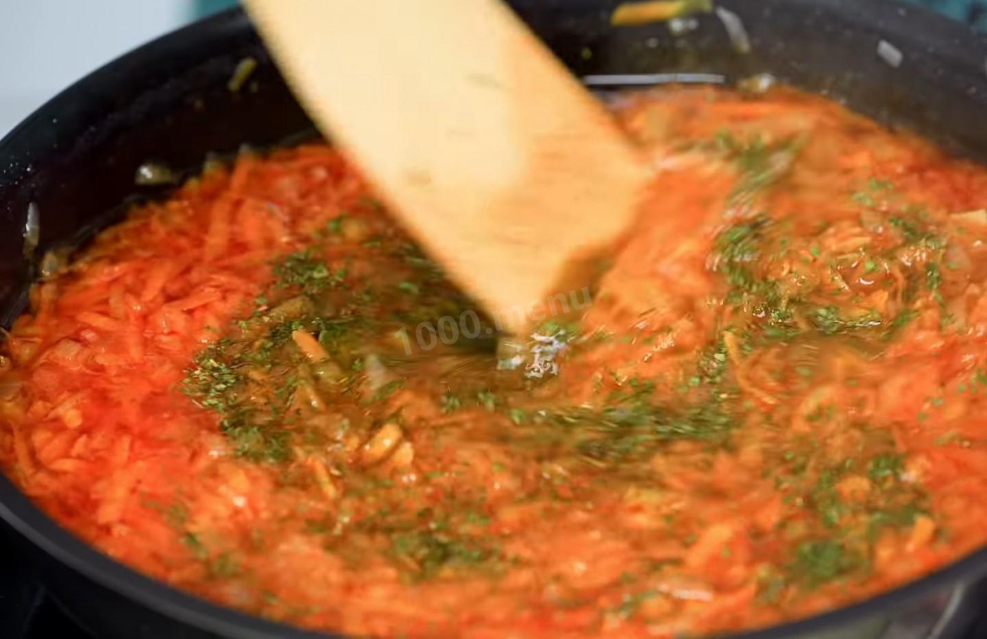 Шаг 8 приготовления Фрикадельки из мясного фарша с рисом в томатном соусе