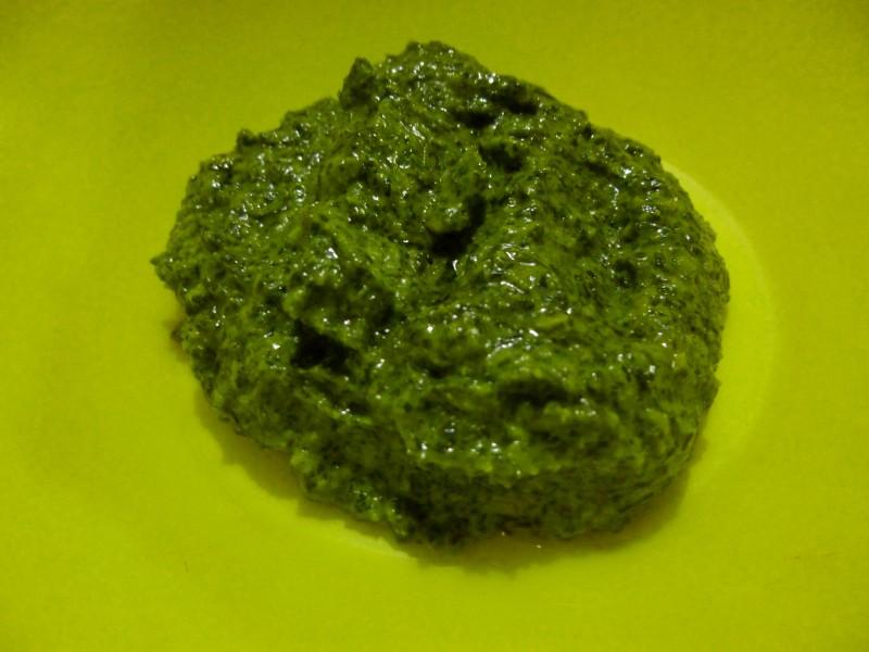 Шаг 3 приготовления Куриная грудка в укропном соусе с сыром внутри на сковороде