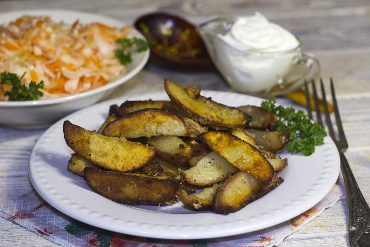 Шаг 15 приготовления Картошка на сале с чесноком и мукой