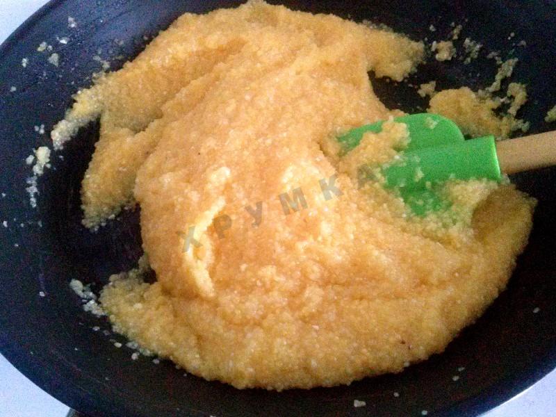 Шаг 4 приготовления Итальянская кукурузная полента с сыром