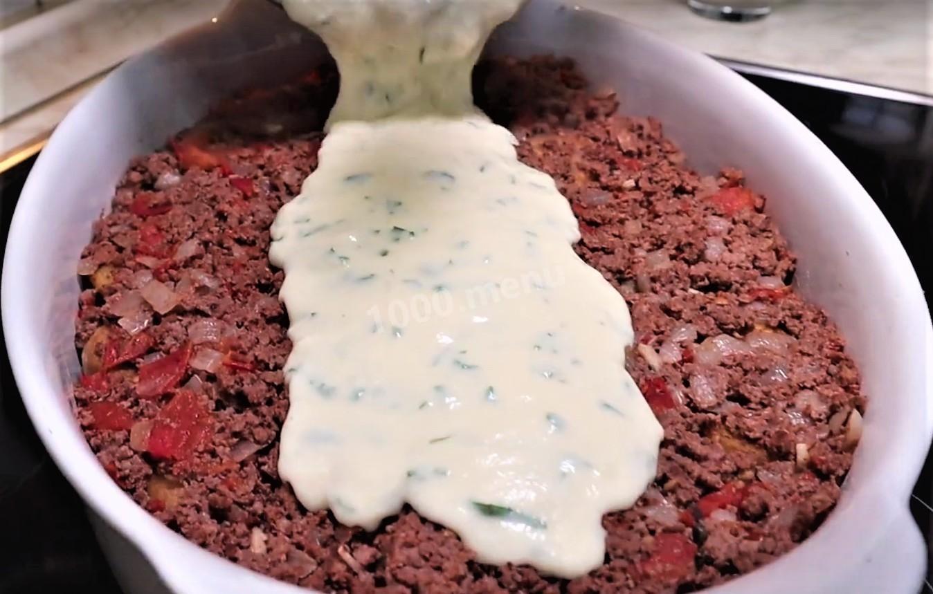 Шаг 7 приготовления Мусака с барашком, помидорами и травами
