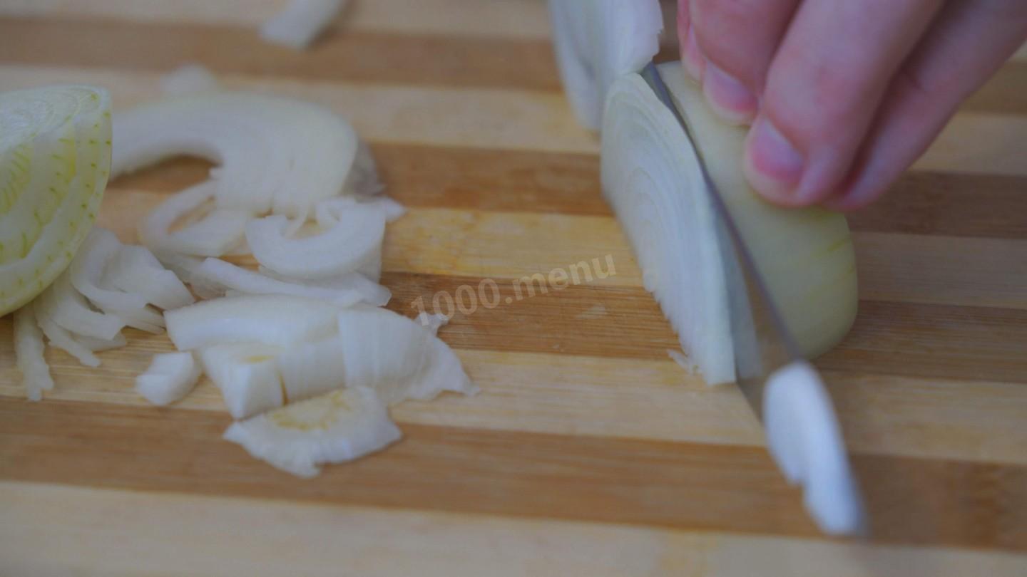 Шаг 1 приготовления Постные картофельные драники с грибами