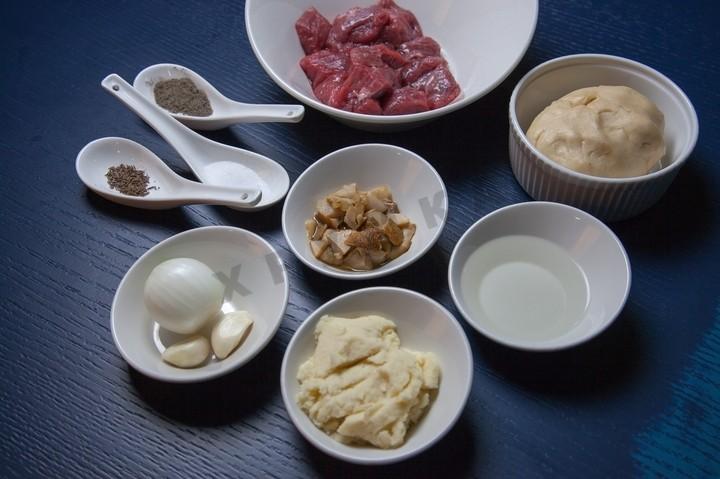 Шаг 1 приготовления Мясной пай