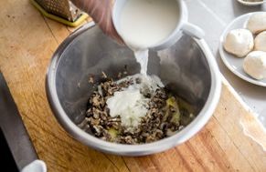 Шаг 7 приготовления Грибные котлеты Долина кукол