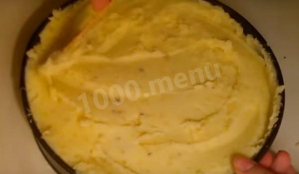 Шаг 7 приготовления Запеканка с фаршем и картошкой