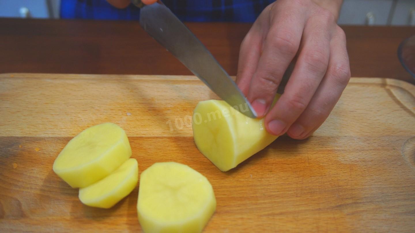 Шаг 6 приготовления Сочные биточки с картошкой и сыром