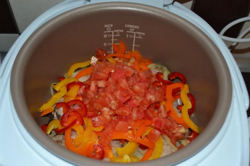 Шаг 9 приготовления Чахохбили из куриных ножек в мультиварке