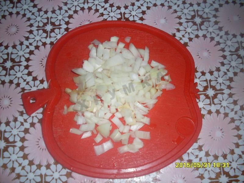 Шаг 2 приготовления Рис с мясом и овощами в мультиварке