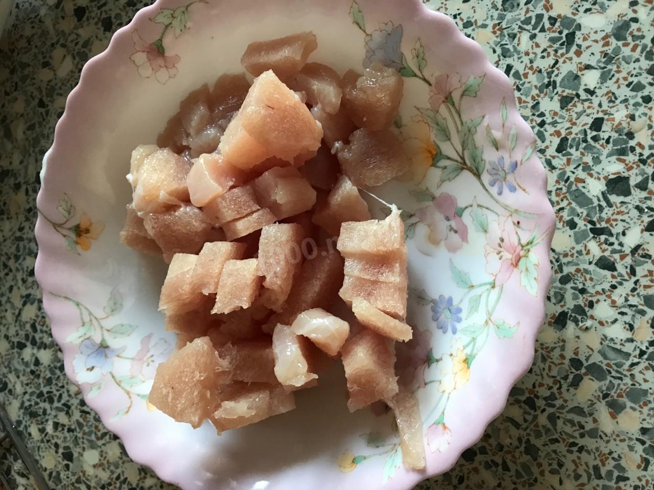 Шаг 1 приготовления Рис по-тайски с курицей креветками и кешью