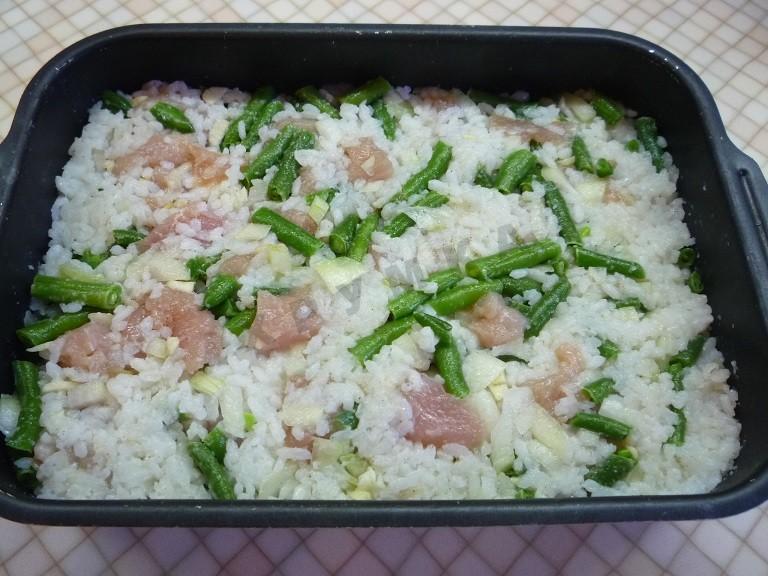 Шаг 6 приготовления Филе курицы с зеленой стручковой фасолью и рисом в майонезе