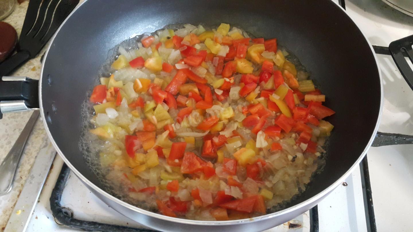 Шаг 4 приготовления Паста а-ля Болоньезе с помидорами