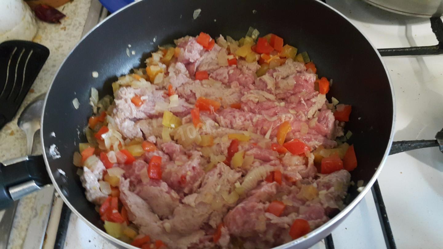 Шаг 5 приготовления Паста а-ля Болоньезе с помидорами