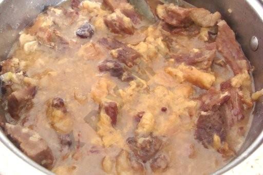 Шаг 4 приготовления Мясо в пиве