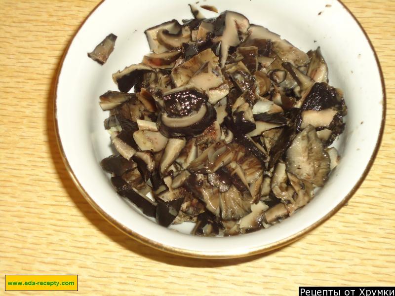 Шаг 5 приготовления Зразы из мякоти свинины с шампиньонами в духовке
