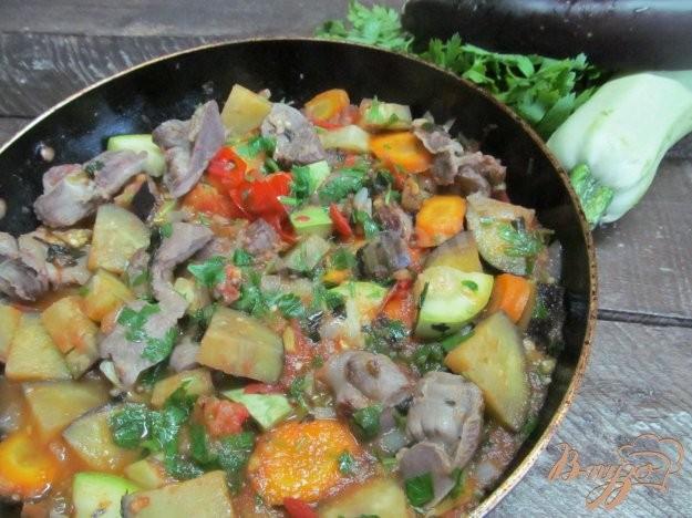 Обложка рецепта Овощное рагу с куриными желудками