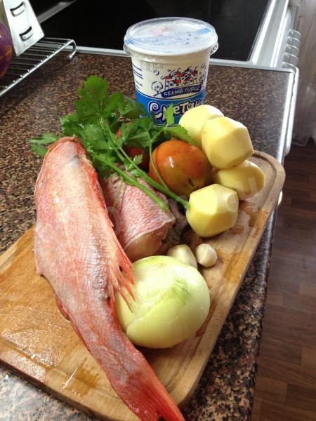 Шаг 1 приготовления Морской окунь с овощами в фольге
