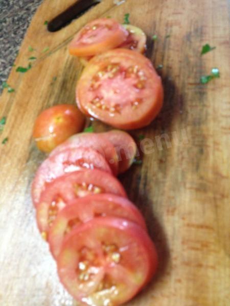 Шаг 5 приготовления Морской окунь с овощами в фольге