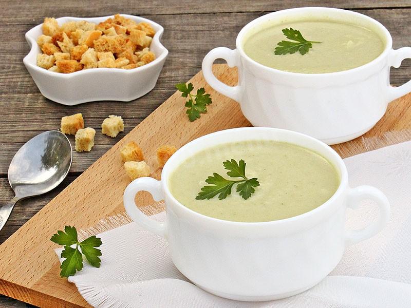 Обложка рецепта Пюре из брокколи и цветной капусты