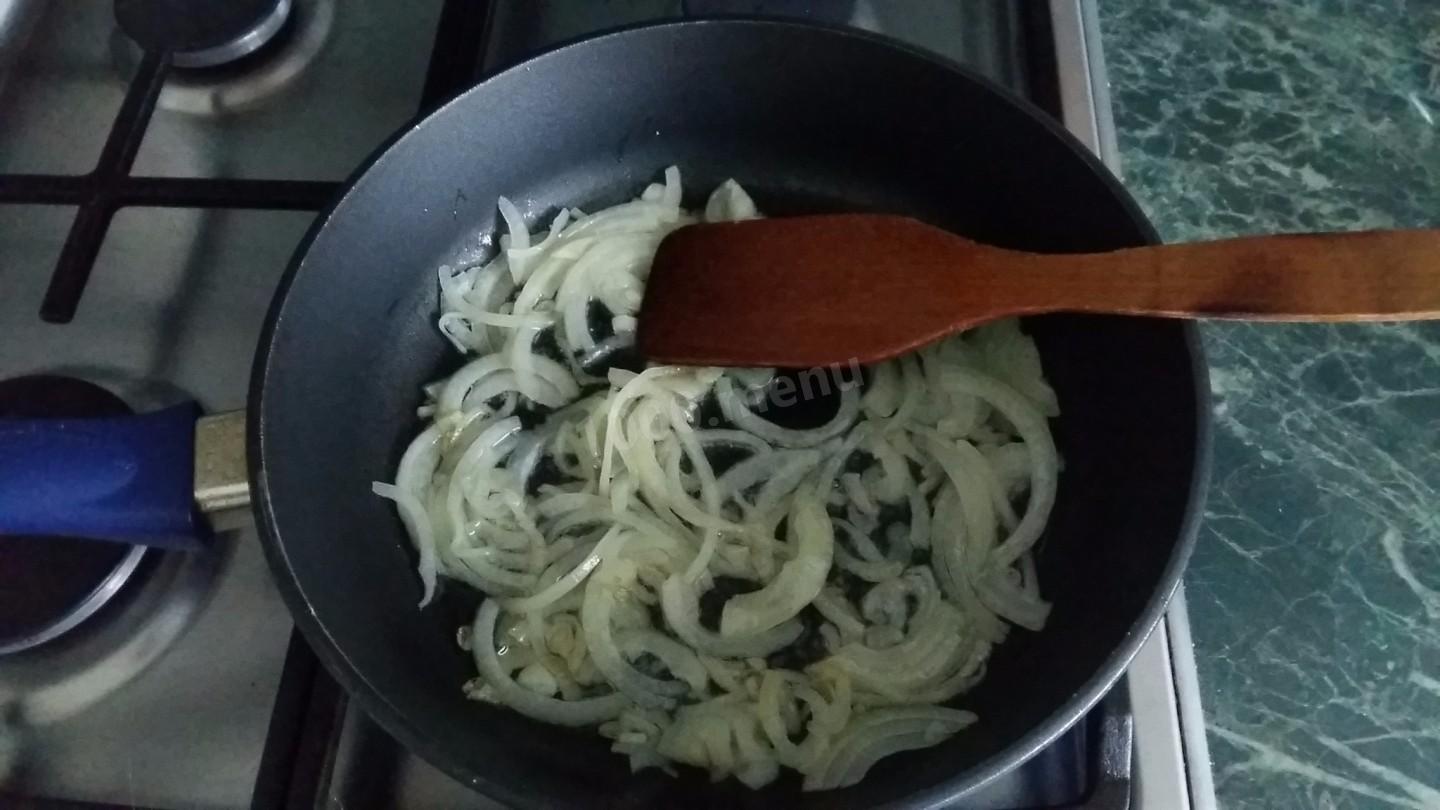Шаг 5 приготовления Жареная говяжья печень в кукурузной муке