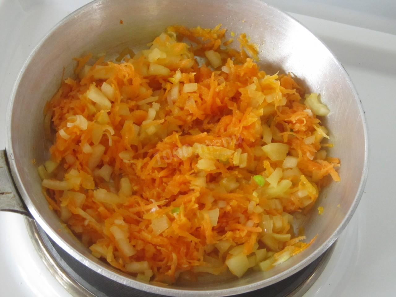 Шаг 4 приготовления Макароны с зеленым горошком и сыром